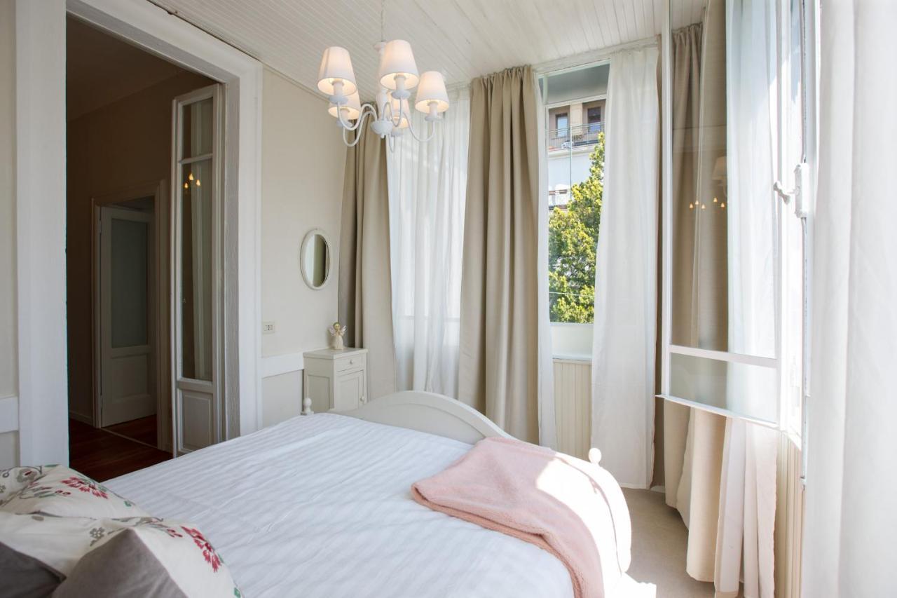 Villa Rachel 因特拉 外观 照片
